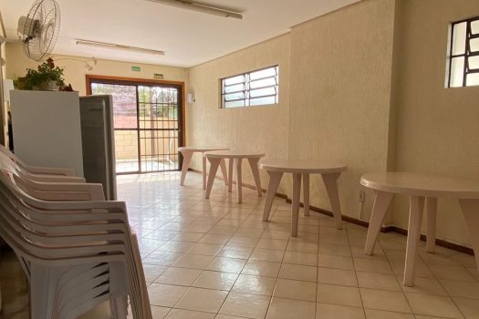 Apartamento, Centro de Guaíba. COD.: 165