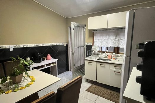 Sobrado Jardim dos Lagos COD.:166